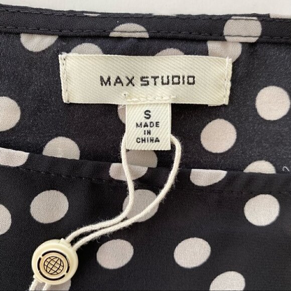 Max Studio top with cold shoulder and bows in a polka dot print - Picture 10 of 11